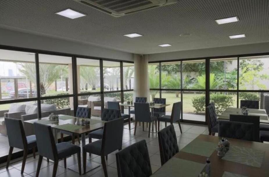 Flat Ao Lado Do Rio Mar No Edf Class Excelsior Por Yolo Apartamento Recife