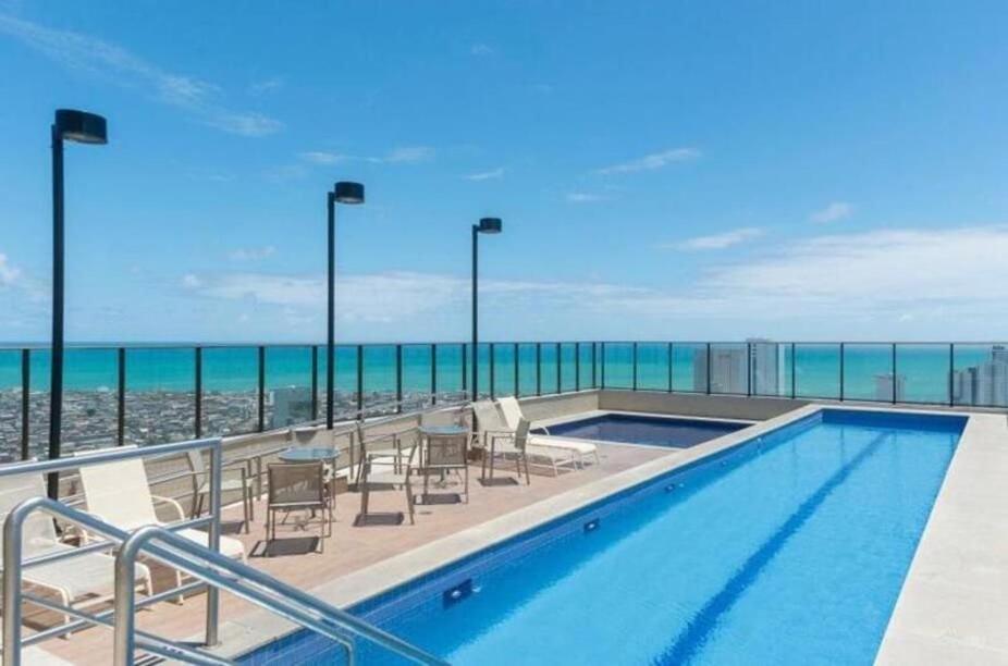 Apartamento Flat Ao Lado Do Rio Mar No Edf Class Excelsior Por Yolo Recife