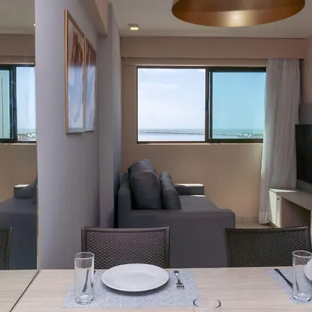 Flat Ao Lado Do Rio Mar No Edf Beach Class Excelsior Por Yolo Recife Exterior foto